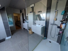 GUERN JOLIE MAISON DE 170M² AVEC VIE DE PLAIN PIED 7 PIECES GARAGE ET ATELIER PARCELLE DE 5150M² ENVIRON