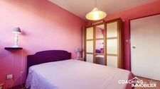 Hyper centre, appartement 2 chambres, terrasse et stationnement : rare à 1 minute de la Brèche
