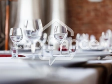 Dpt Haute Garonne (31), à vendre proche de TOULOUSE Restaurant - 400 m² - Licence 4- Emplacement PREMIUM POUR FRANCHISES RESTAURATION