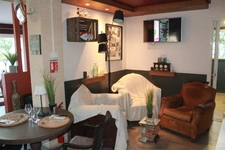 Dpt Haute Garonne (31), à vendre LABARTHE SUR LEZE ( proche Toulouse sud) Restaurant traditionnel- EBE de 101 000 euros  avec un logement T3 de fonction