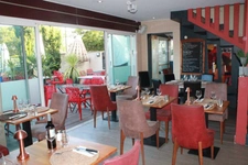 Dpt Haute Garonne (31), à vendre LABARTHE SUR LEZE ( proche Toulouse sud) Restaurant traditionnel- EBE de 101 000 euros  avec un logement T3 de fonction