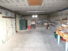 Maison individuelle sur sous-sol trois chambres à vendre GUERIGNY (58)
