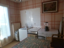 Maison à vendre 6 pièces, 4 chambres, sous-sol 2 garages PREMERY (58)