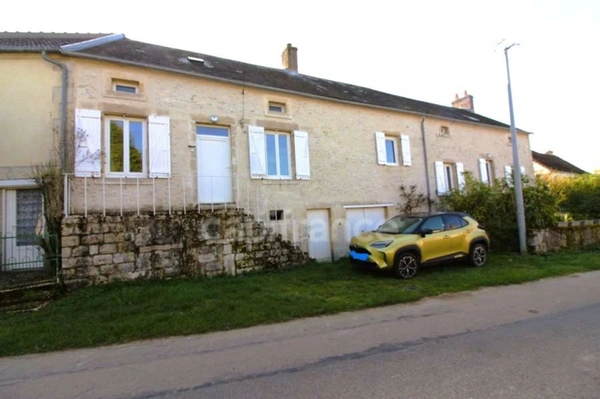 Maison à vendre 7 pièces proche de CORBIGNY (58)