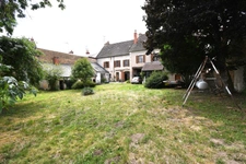 Maison à vendre 12 pièces SAINT SAULGE (58)