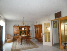Maison à vendre 6 pièces, 4 chambres, sous-sol 2 garages PREMERY (58)