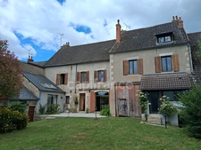 Maison à vendre 12 pièces SAINT SAULGE (58)