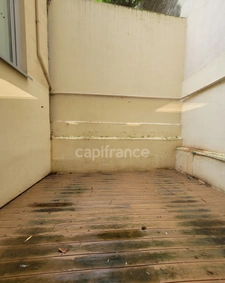 Dpt Paris (75), à vendre PARIS 15EME ARRONDISSEMENT Local commercial 200 m²
