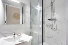 Appartement à louer 4 pièces meublé  PARIS 17EME ARRONDISSEMENT (75)