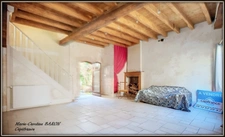 BUZANCAIS (36)maison atypique 3 chambres grandes surfaces