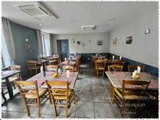 Dpt Cher (18), à vendre ASNIERES-LES-BOURGES Bar restaurant 