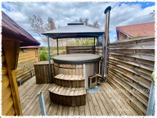ÉTABLISSEMENT TOURISTIQUE DE CHARME – SANCERROIS – HÉBERGEMENTS INSOLITES, BIEN-ÊTRE ET PISCINE