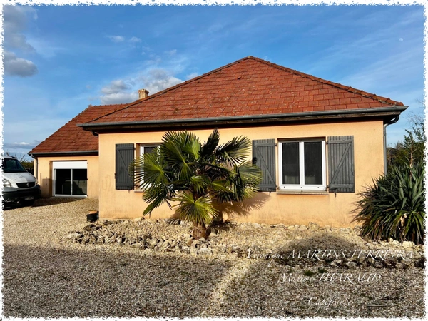 Maison 7 pièces de plain-pied avec jardin et terrasse à Saint-Doulchard