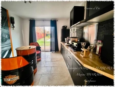 Maison plain-pied 4 chambres + piscine chauffée + dépendance 72 m² – Quincy