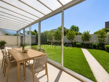 À vendre à Sainte-Geneviève-des-Bois, maison familiale :    de 123 m², 5 chambres, véranda, garage, sans travaux et parfaitement situé.
