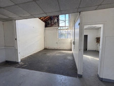 Local commercial à louer à Draveil (91)– bâtiment indépendant et façade sur rue