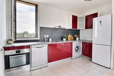 Appartement 2 pièces à vendre à Sainte-Geneviève-des-Bois – Dernier étage avec ascenseur – Résidence récente de 2015