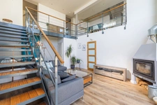 A vendre maison climatisée Sainte Genevieve des Bois (91700) véritable coup de cœur dans le Triangle d’Or : une maison individuelle de 153 m² offrant 5 chambres, un garage