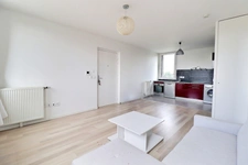 Appartement 2 pièces à vendre à Sainte-Geneviève-des-Bois – Dernier étage avec ascenseur – Résidence récente de 2015