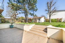 A vendre maison climatisée Sainte Genevieve des Bois (91700) véritable coup de cœur dans le Triangle d’Or : une maison individuelle de 153 m² offrant 5 chambres, un garage