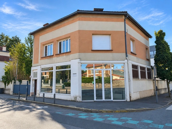 🏢 À LOUER – LOCAL D’ANGLE 130 m² | LONGJUMEAU (91) 