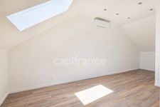À vendre à Sainte-Geneviève-des-Bois, maison familiale :    de 123 m², 5 chambres, véranda, garage, sans travaux et parfaitement situé.
