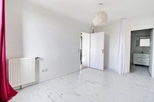Appartement 2 pièces à vendre à Sainte-Geneviève-des-Bois – Dernier étage avec ascenseur – Résidence récente de 2015