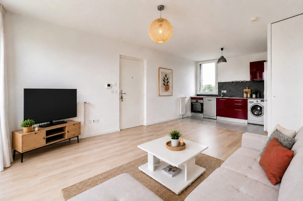 Appartement 2 pièces à vendre à Sainte-Geneviève-des-Bois – Dernier étage avec ascenseur – Résidence récente de 2015