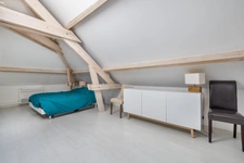 A vendre maison climatisée Sainte Genevieve des Bois (91700) véritable coup de cœur dans le Triangle d’Or : une maison individuelle de 153 m² offrant 5 chambres, un garage