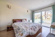 A vendre maison climatisée Sainte Genevieve des Bois (91700) véritable coup de cœur dans le Triangle d’Or : une maison individuelle de 153 m² offrant 5 chambres, un garage