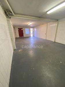À louer 91 – Entrepôt / local d’activité d’environ 126 m²
