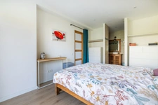A vendre maison climatisée Sainte Genevieve des Bois (91700) véritable coup de cœur dans le Triangle d’Or : une maison individuelle de 153 m² offrant 5 chambres, un garage