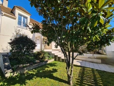 Maison à vendre SAINTE GENEVIEVE DES BOIS (91) - Maison lumineuse 4 chambres avec sous-sol total  de 125m² et terrain de 500 m²