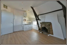 Appartement à vendre 2 pièces de 33m² - La ville du bois - Belle opportunité en centre-ville pour investir