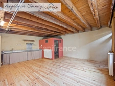 FOR SALE – Large 4-room apartment of 124 m² in Beaufort Jura