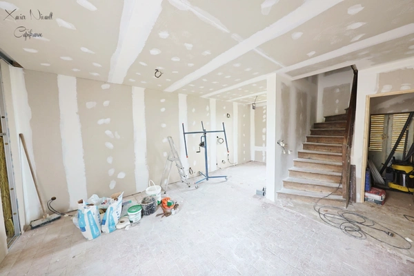 Maison à vendre 3 pièces proche de CHEILLY LES MARANGES (71)