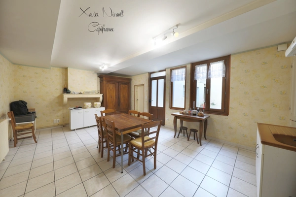 Maison à vendre 5 pièces SAINT JULIEN SUR REYSSOUZE (01)
