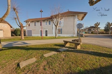 Maison à vendre 8 pièces proche de MONTREVEL EN BRESSE (01)