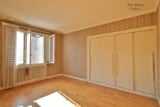 Maison à vendre 7 pièces BAGE LE CHATEL (01)