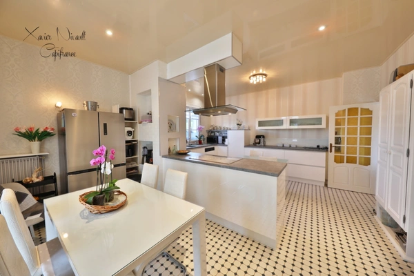 Maison à vendre 6 pièces VERZE (71)