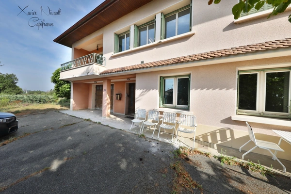 Maison à vendre 6 pièces proche MONTREVEL-EN-BRESSE (01340) 