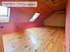 FOR SALE – Large 4-room apartment of 124 m² in Beaufort Jura
