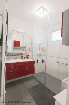 Maison à vendre 5 pièces terrain 765m² proche centre MONTREVEL EN BRESSE