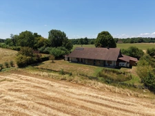 Maison à vendre 5 pièces proche de SAINT TRIVIER DE COURTES (01)