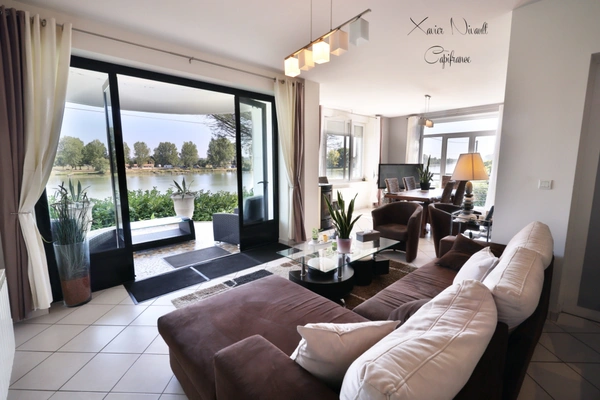 Maison à vendre 4 pièces proche de PONT DE VAUX (01)