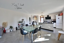 Maison à vendre 4 pièces VONNAS (01)