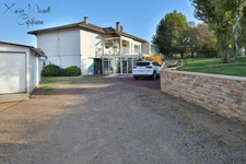 Maison à vendre 8 pièces proche de MACON (71)