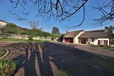 Maison à vendre 5 pièces proche de SAINT JEAN LE PRICHE (71)