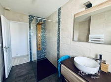 Villa moderne et familiale de plain-pied 6 pièces avec piscine proche de Cuq-Toulza (81)