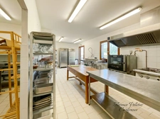 For sale: property with 2 houses, gîtes, bed and breakfast rooms and a reception hall in the Tarn region